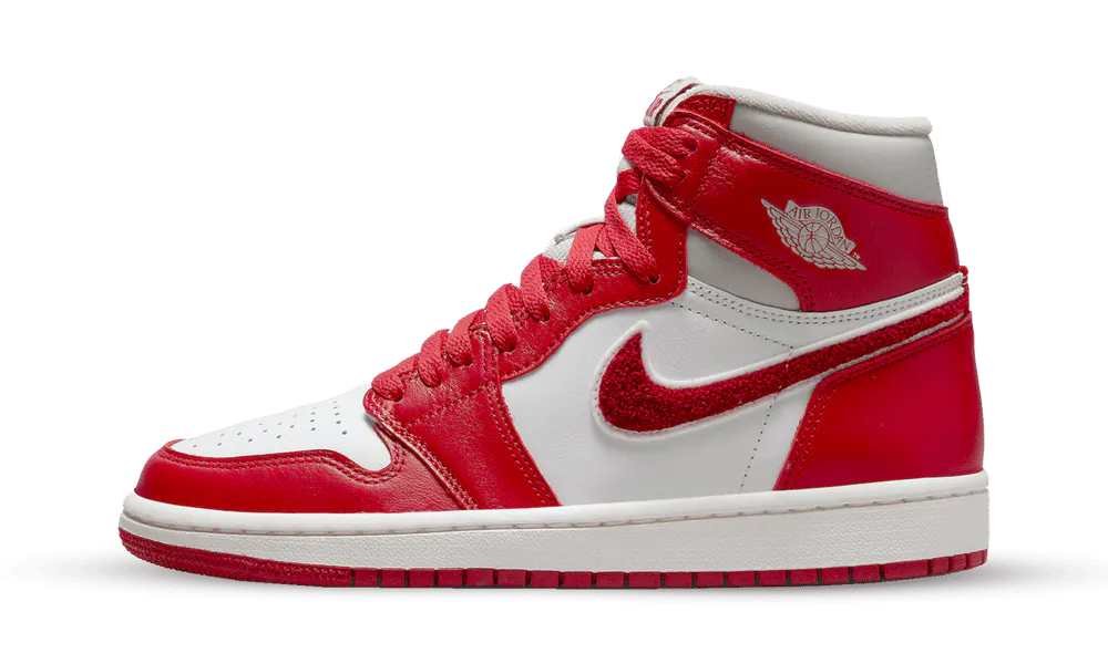 Nike Air Jordan 1 Retro High OG Varsity Red